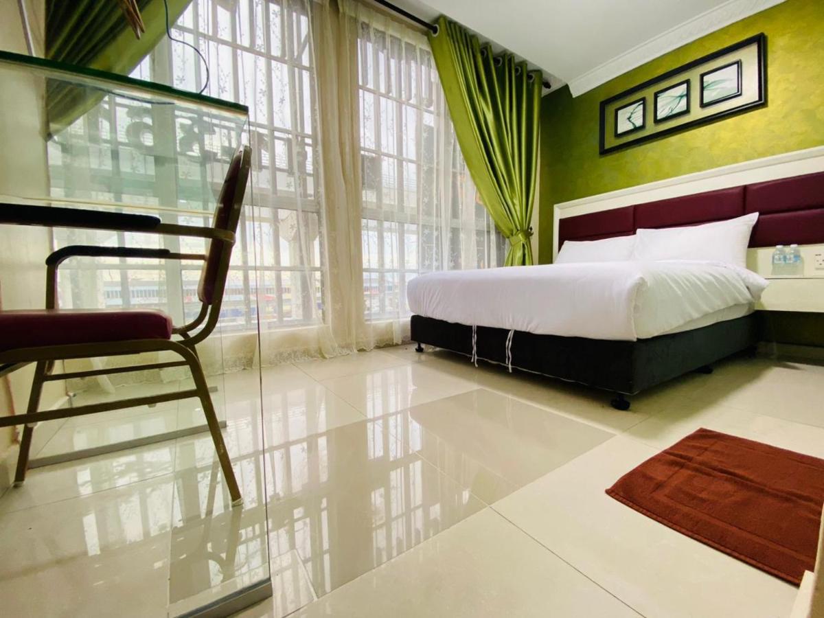 Surya Boutique Hotel Klang Esterno foto