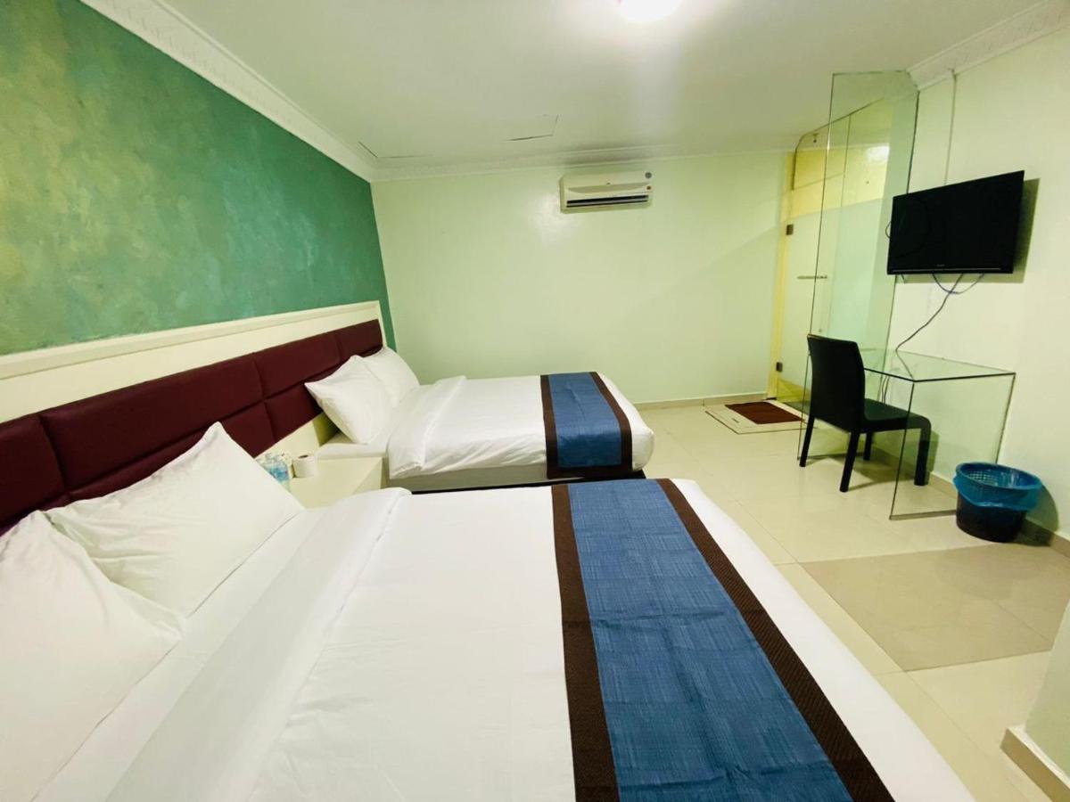 Surya Boutique Hotel Klang Esterno foto
